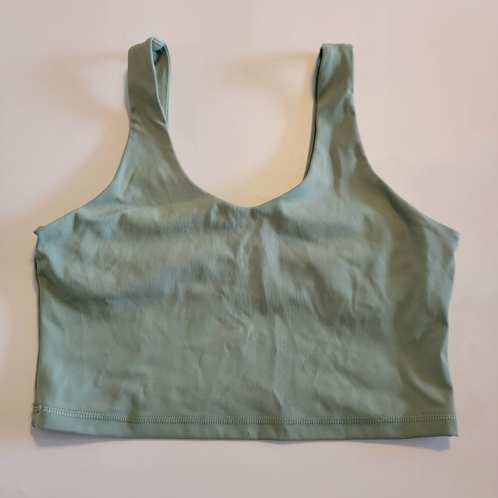 Social Tourist Sports Bra Green Scoop Neck Bralette Top S Wireless Lightweight